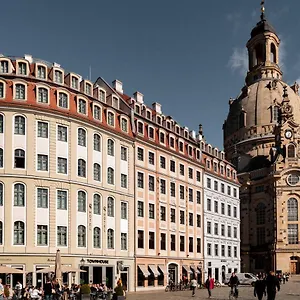 Townhouse Otel